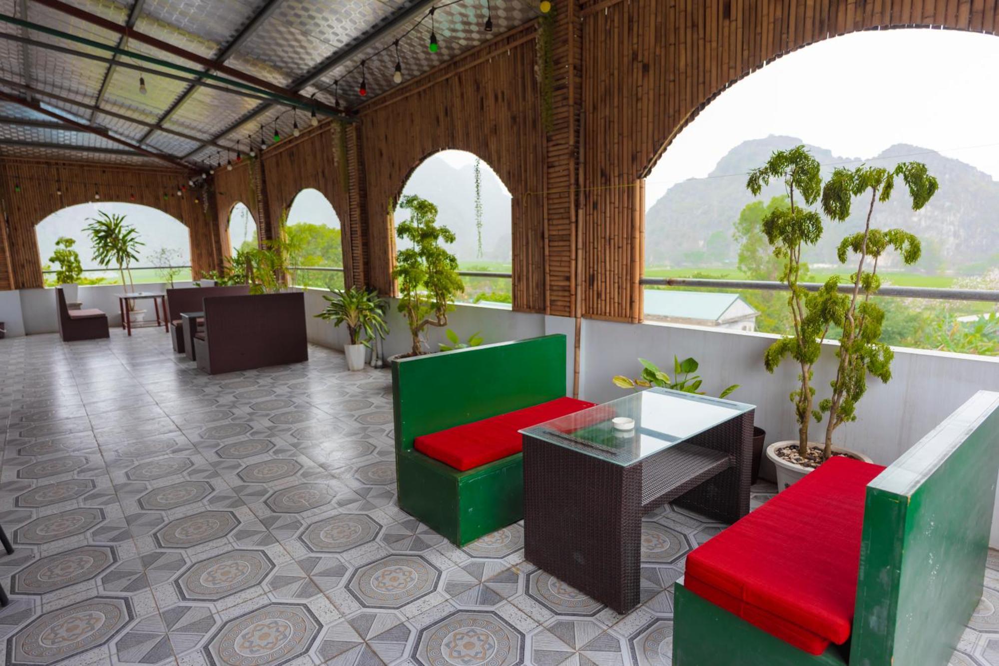 Family Homestay, Mountain Flower Ninh Binh Esterno foto